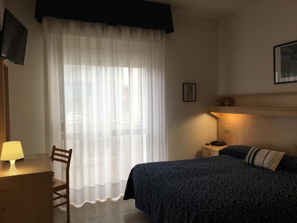 Hotel Zodiaco Jesolo Extérieur photo