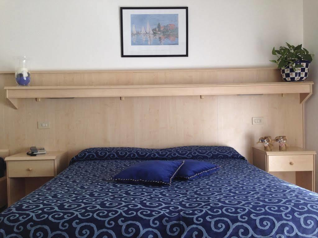 Hotel Zodiaco Jesolo Extérieur photo