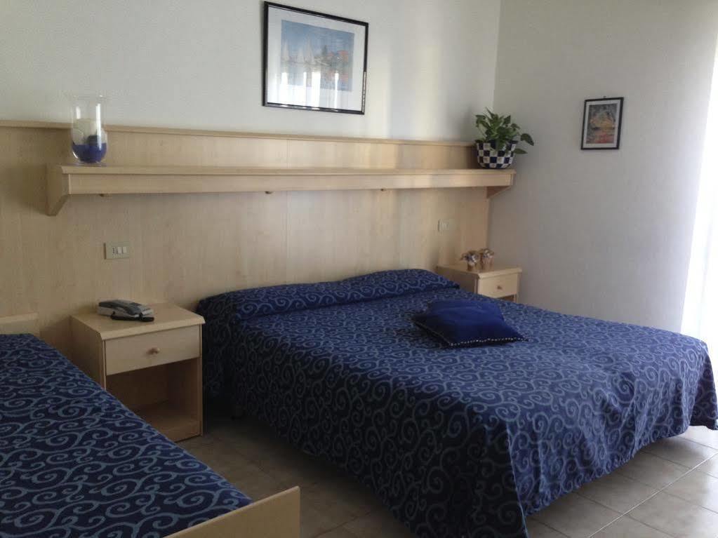 Hotel Zodiaco Jesolo Extérieur photo